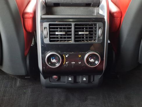 Used 2019 Land Rover Range Rover Sport HSE Dynamic AWD/4WD image 25