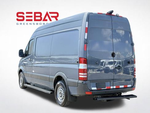 Used 2018 Mercedes-Benz Sprinter 2500 image 11