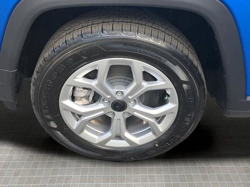 New 2026 Jeep Compass Latitude image 43