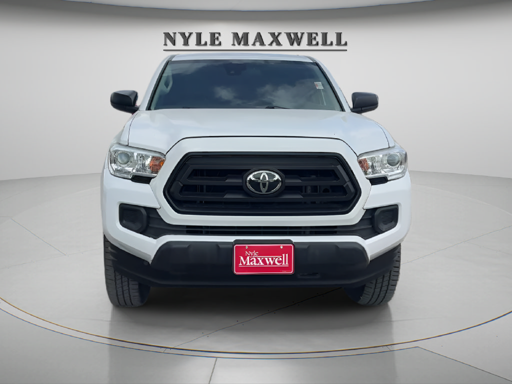 Used 2023 Toyota Tacoma SR RWD image 2