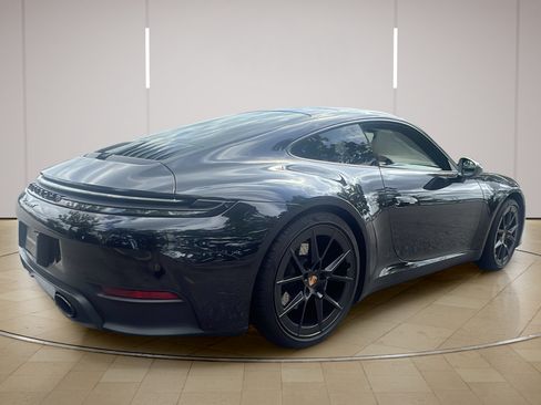 Certified 2025 Porsche 911 Carrera T RWD image 8