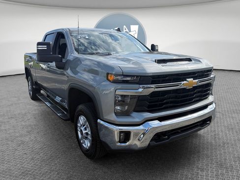Certified 2025 Chevrolet Silverado 2500 LT w/ Convenience Package AWD/4WD image 1