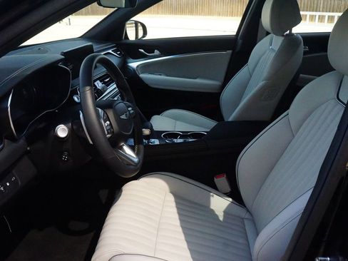 Certified 2026 Genesis G70 3.3T Sport Prestige image 17