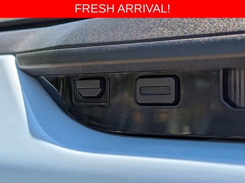 Used 2024 GMC Hummer EV 2X AWD/4WD image 25