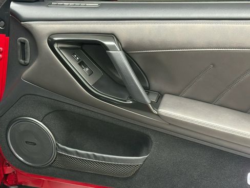 Used 2019 Nissan GT-R Premium w/ Premium Interior Package image 13