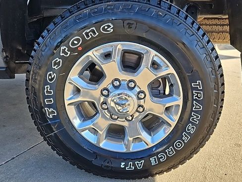 Used 2024 RAM 2500 Laramie image 9