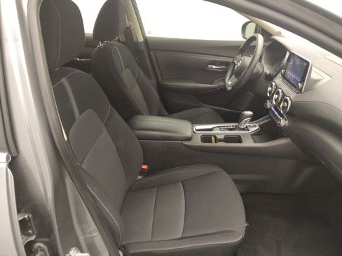 Used 2021 Nissan Sentra SV FWD image 21