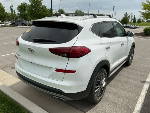 Used 2021 Hyundai Tucson Limited FWD image 3