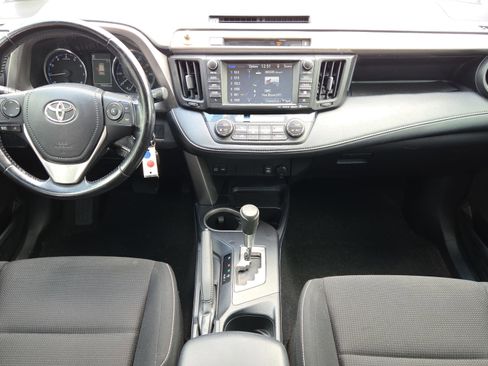 Used 2016 Toyota RAV4 XLE FWD image 13