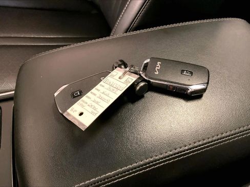 Used 2023 Kia Sorento S w/ Panoramic Sunroof Package image 15