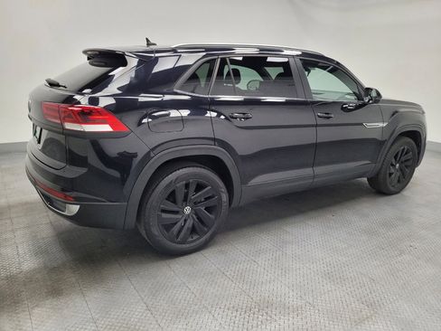 Used 2022 Volkswagen Atlas Cross Sport SE FWD image 10
