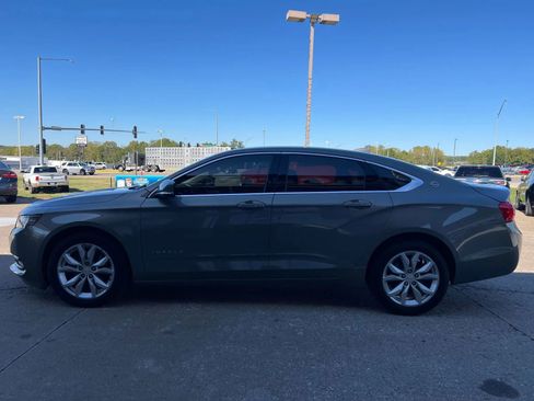 Used 2019 Chevrolet Impala LT image 5
