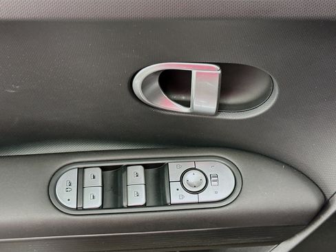 Used 2024 Hyundai Ioniq 5 SEL AWD/4WD image 15