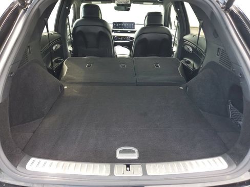 Used 2023 Genesis GV70 3.5T Sport w/ Sport Prestige Package AWD/4WD image 27