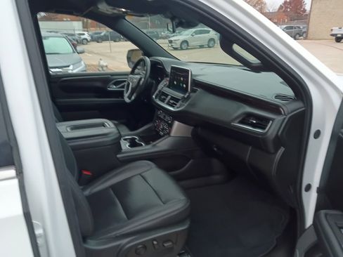 Used 2024 Chevrolet Tahoe LT image 7