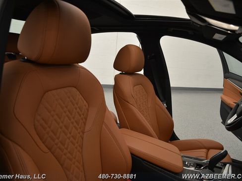 Used 2023 BMW 530i w/ Premium Package RWD image 26