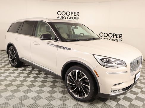 Used 2020 Lincoln Aviator Reserve w/ Equipment Group 202A image 1