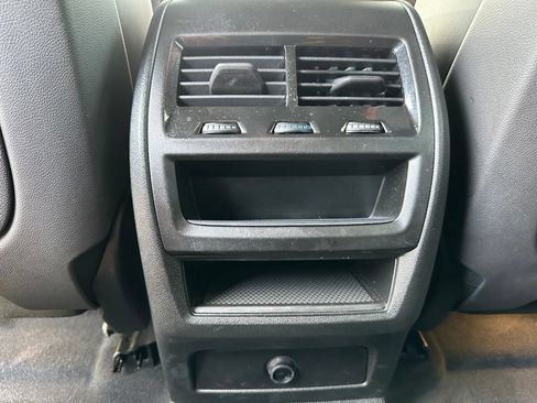 Used 2025 BMW X6 xDrive40i w/ Premium Package AWD/4WD image 38