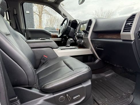 Used 2018 Ford F150 Lariat w/ Equipment Group 502A Luxury image 34