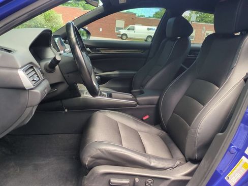 Used 2020 Honda Accord Sport image 21