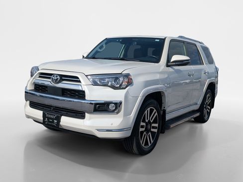 Used 2023 Toyota 4Runner Limited AWD/4WD image 5