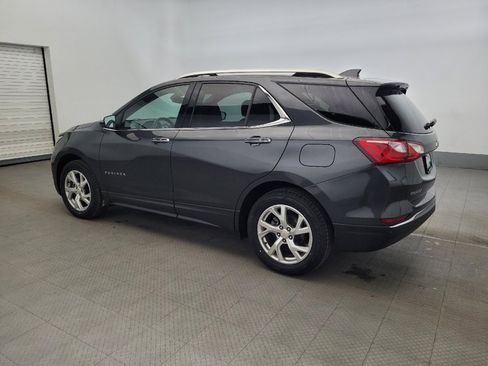 Used 2018 Chevrolet Equinox Premier w/ Infotainment II Package AWD/4WD image 3