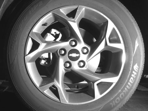 Used 2025 Chevrolet Trax LT image 12