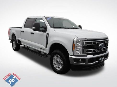 Certified 2025 Ford F250 XLT AWD/4WD image 1