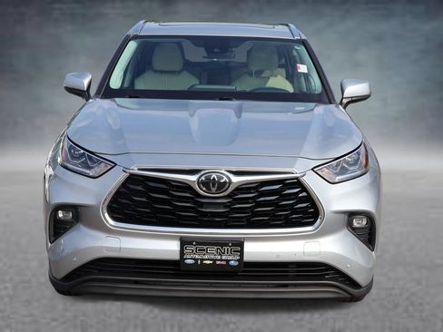 Used 2020 Toyota Highlander Limited AWD/4WD image 27