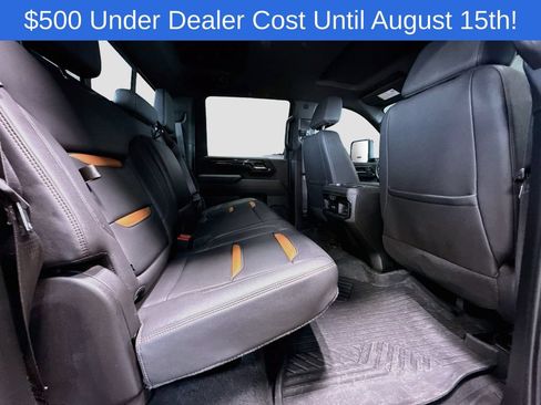 Used 2024 GMC Sierra 2500 AT4 w/ Technology Package AWD/4WD image 27