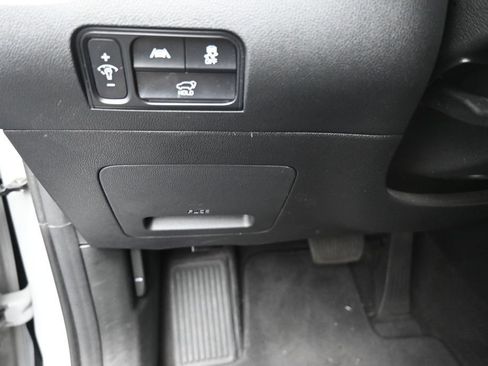 Used 2023 Kia Sorento SX AWD/4WD image 15