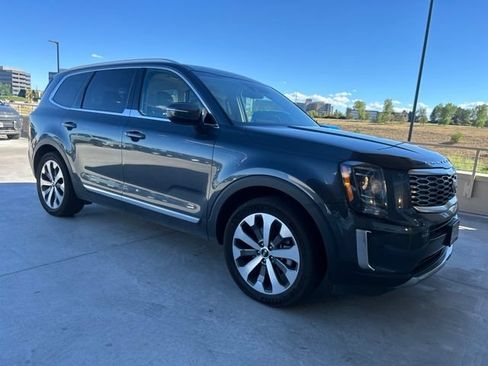 Used 2020 Kia Telluride EX w/ EX Premium Package AWD/4WD image 2