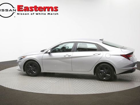 Used 2021 Hyundai Elantra SEL w/ Convenience Package FWD image 60