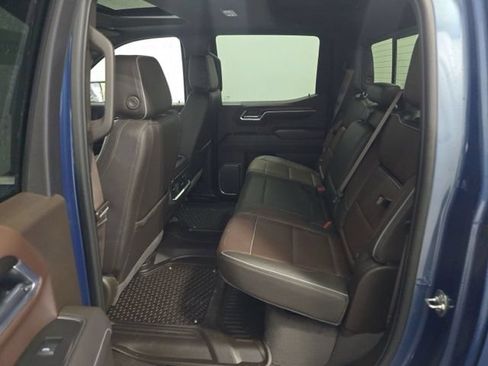 Used 2025 GMC Sierra 1500 Denali w/ Denali Reserve Package AWD/4WD image 11