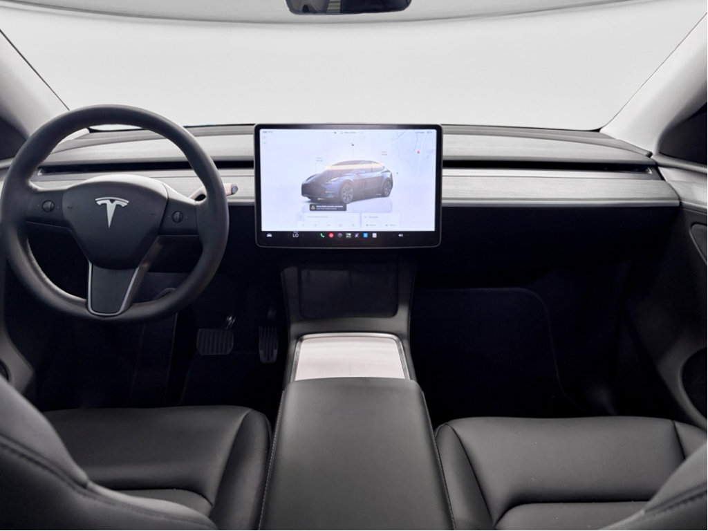 Used 2024 Tesla Model Y Long Range AWD/4WD image 14