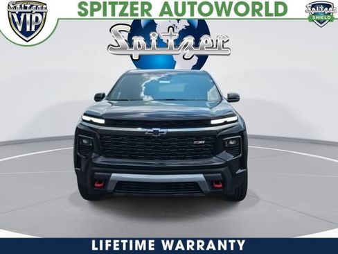New 2026 Chevrolet Traverse Z71 w/ Enhanced Driving Package AWD/4WD image 3
