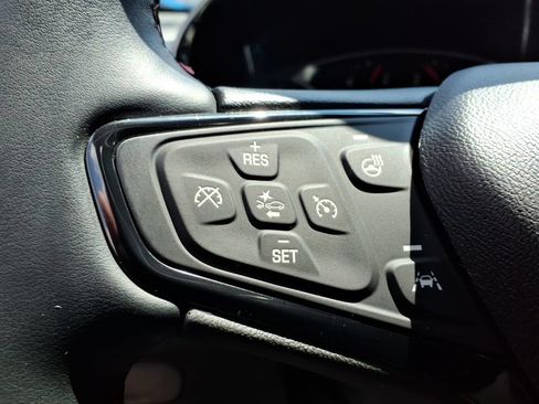 Used 2023 Chevrolet Equinox RS w/ RS Leather Package AWD/4WD image 16