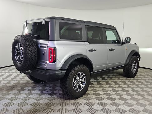 Used 2024 Ford Bronco Badlands AWD/4WD image 7
