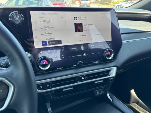 Used 2024 Lexus RX 350 Premium Plus w/ Convenience Package FWD image 12
