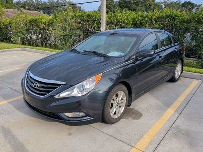 Used 2013 Hyundai Sonata GLS w/ Popular Equipment Pkg