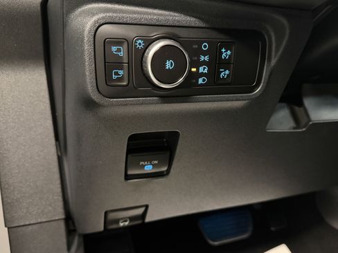 Used 2025 Ford Bronco Outer Banks image 22