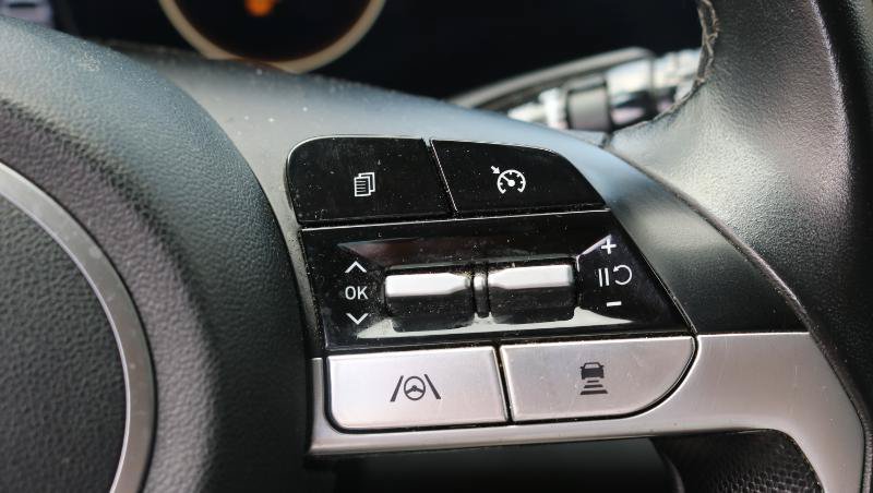 Used 2023 Hyundai Elantra SEL w/ Convenience Package FWD image 10