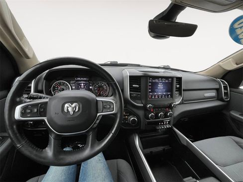 Used 2020 RAM 1500 Big Horn image 10