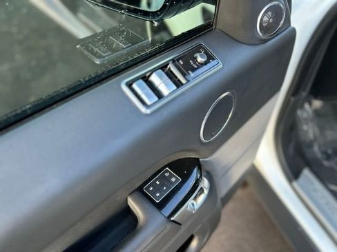 Used 2022 Land Rover Range Rover Sport HSE Silver Edition AWD/4WD image 13