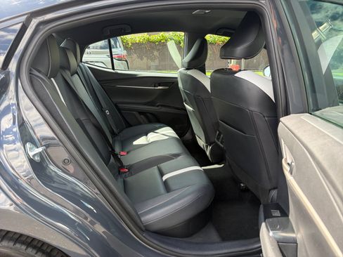 Used 2025 Toyota Camry SE FWD image 16