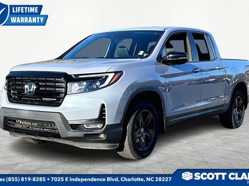 Used 2022 Honda Ridgeline Black Edition image 3