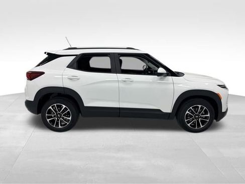 Certified 2024 Chevrolet TrailBlazer LT FWD image 6