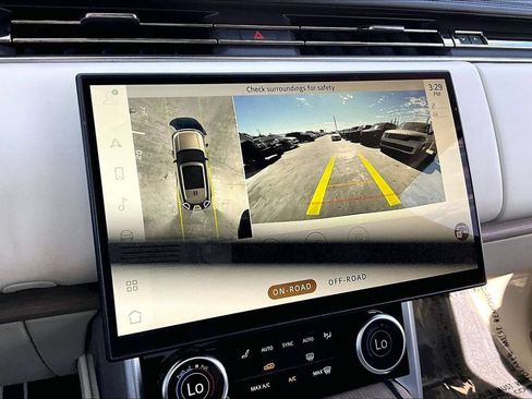 Certified 2023 Land Rover Range Rover SE AWD/4WD image 14