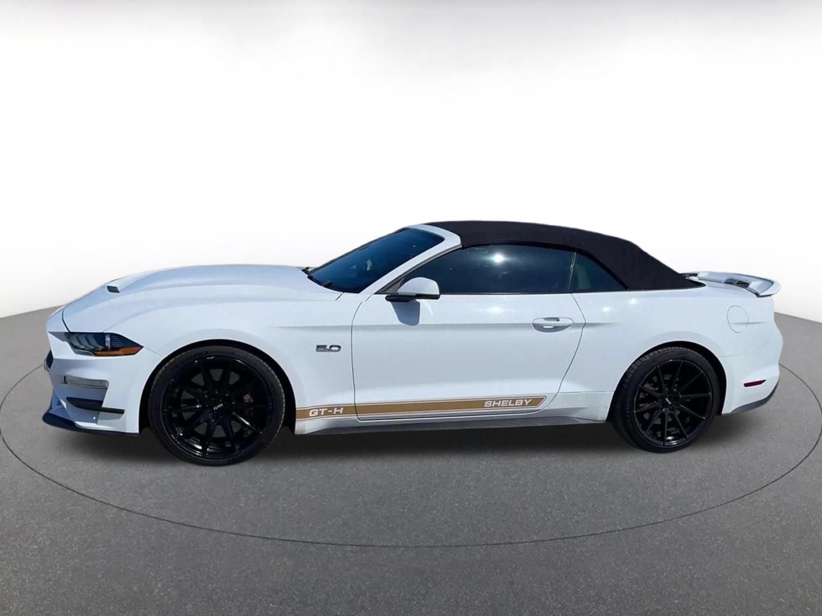 Used 2022 Ford Mustang GT Premium w/ GT Performance Package RWD image 7