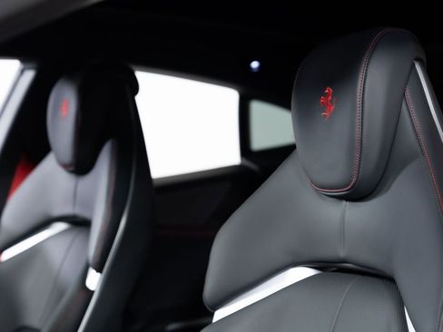 Used 2024 Ferrari Purosangue image 44